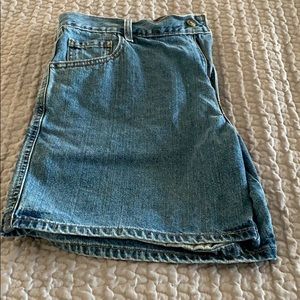 Levi Strauss &CO. Jean shorts